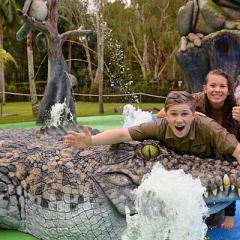 UQ Australia Zoo Day Trip